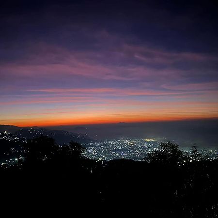 Superview Lodge, Best Himalayan Sunrise In Sarangkot Pokhara Buitenkant foto