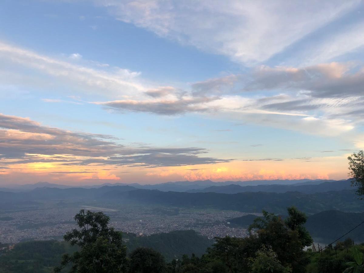 Superview Lodge, Best Himalayan Sunrise In Sarangkot Pokhara Buitenkant foto